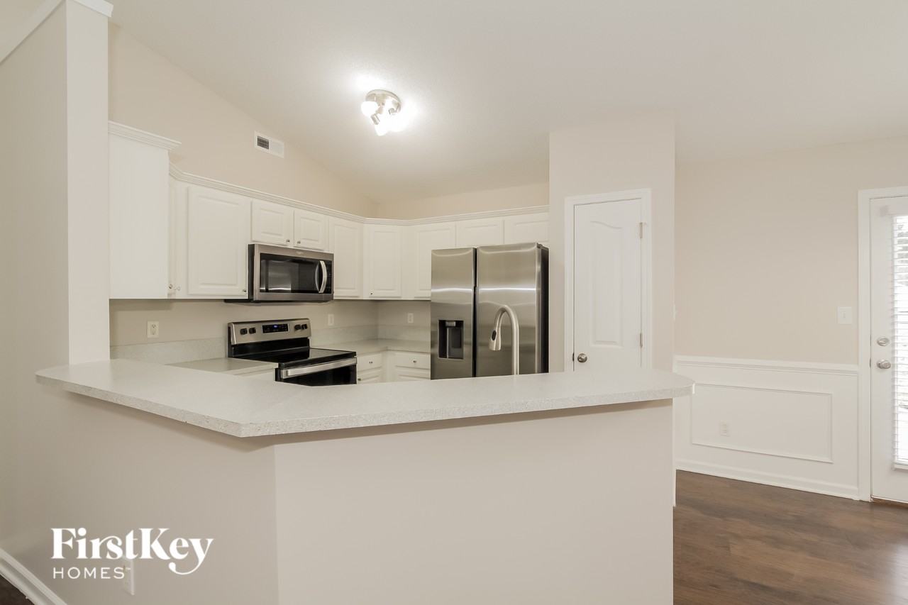 6265 Goldenfield Dr - Photo 6 of 15