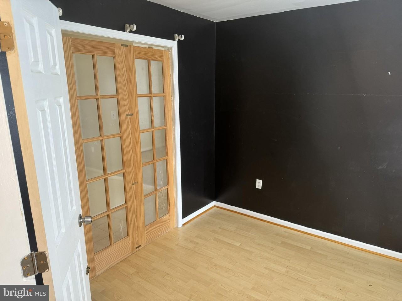 540 Peacock Dr - Photo 7 of 29