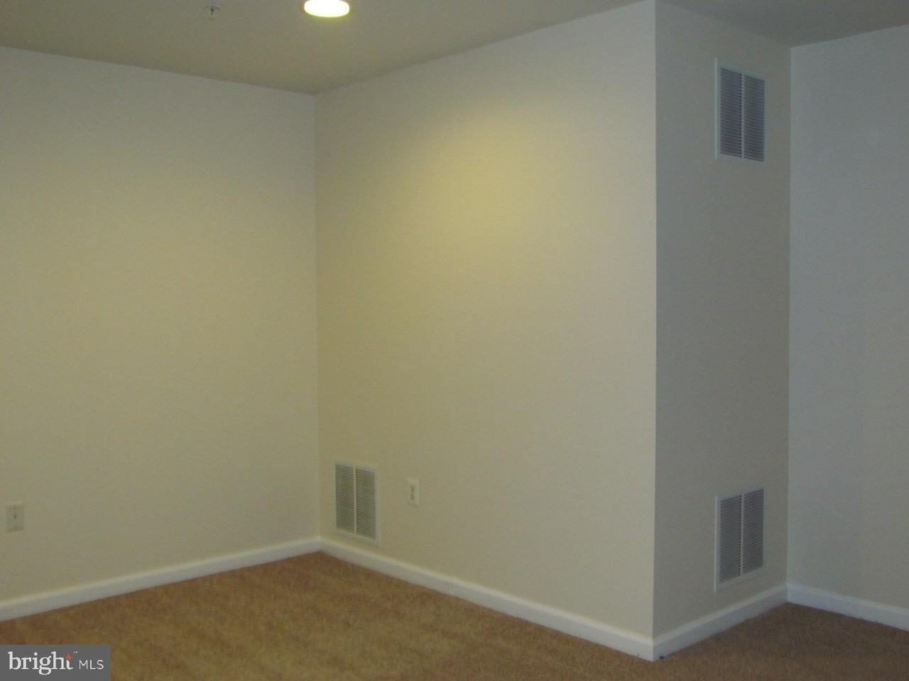 46010 Saltmarsh Dr - Photo 2 of 22