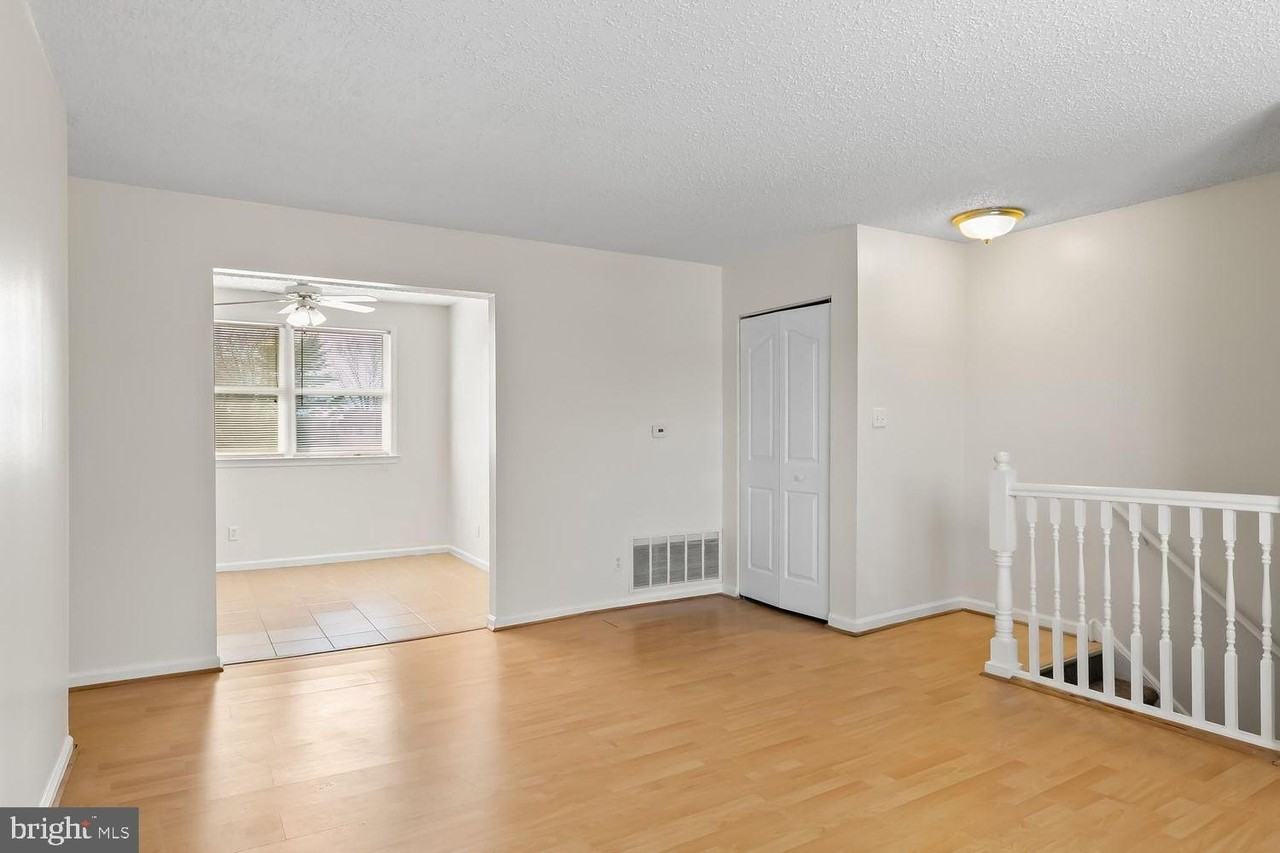 125 Eaves Mill Rd - Photo 3 of 10