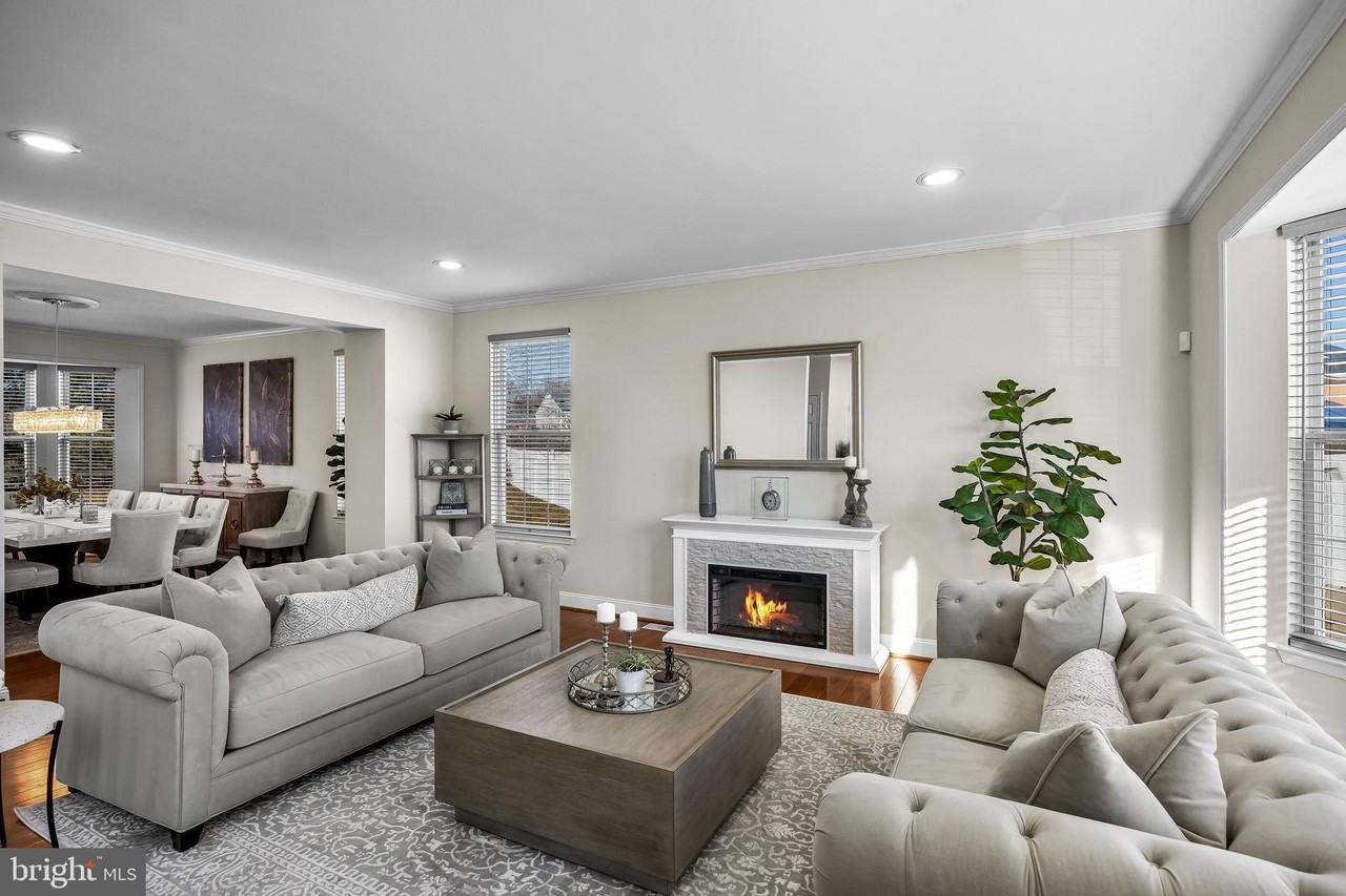 7 Madison Ct - Photo 6 of 31