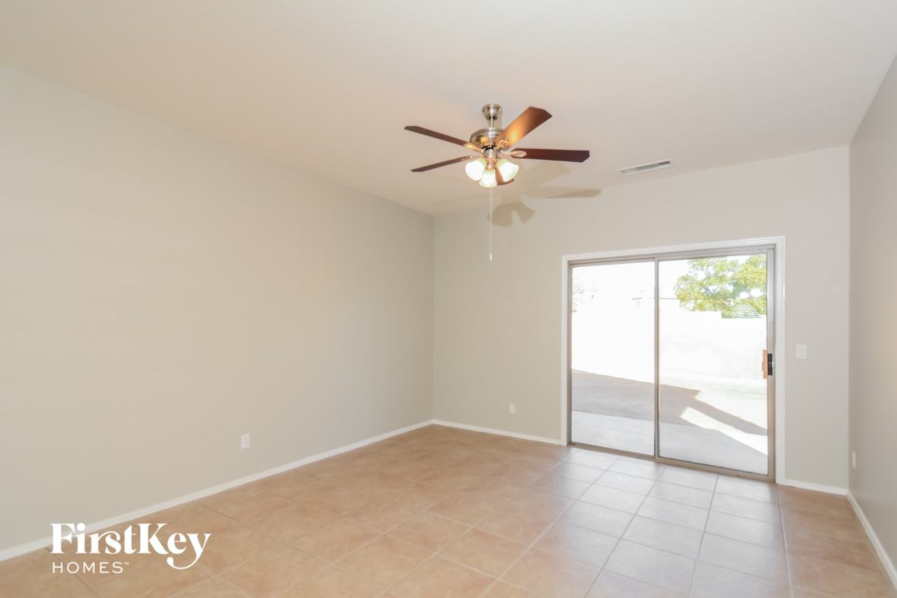 12918 W Columbine Dr - Photo 6 of 15