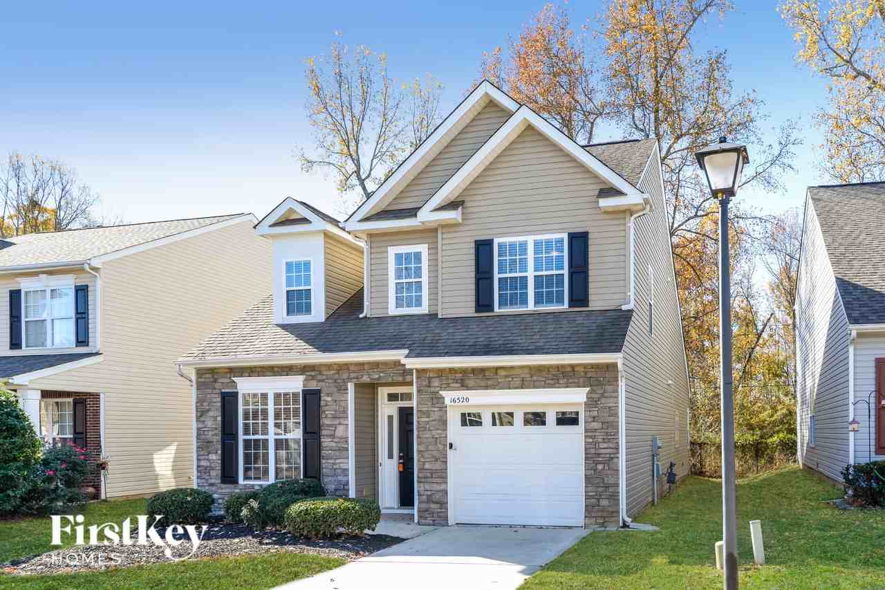 16520 Kettlewell Ln - Photo 2 of 15