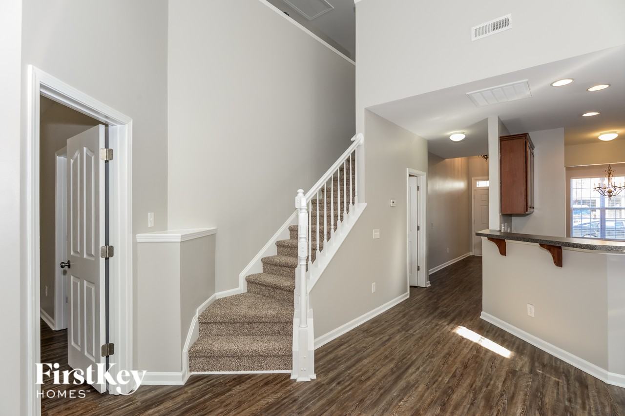 16520 Kettlewell Ln - Photo 5 of 15