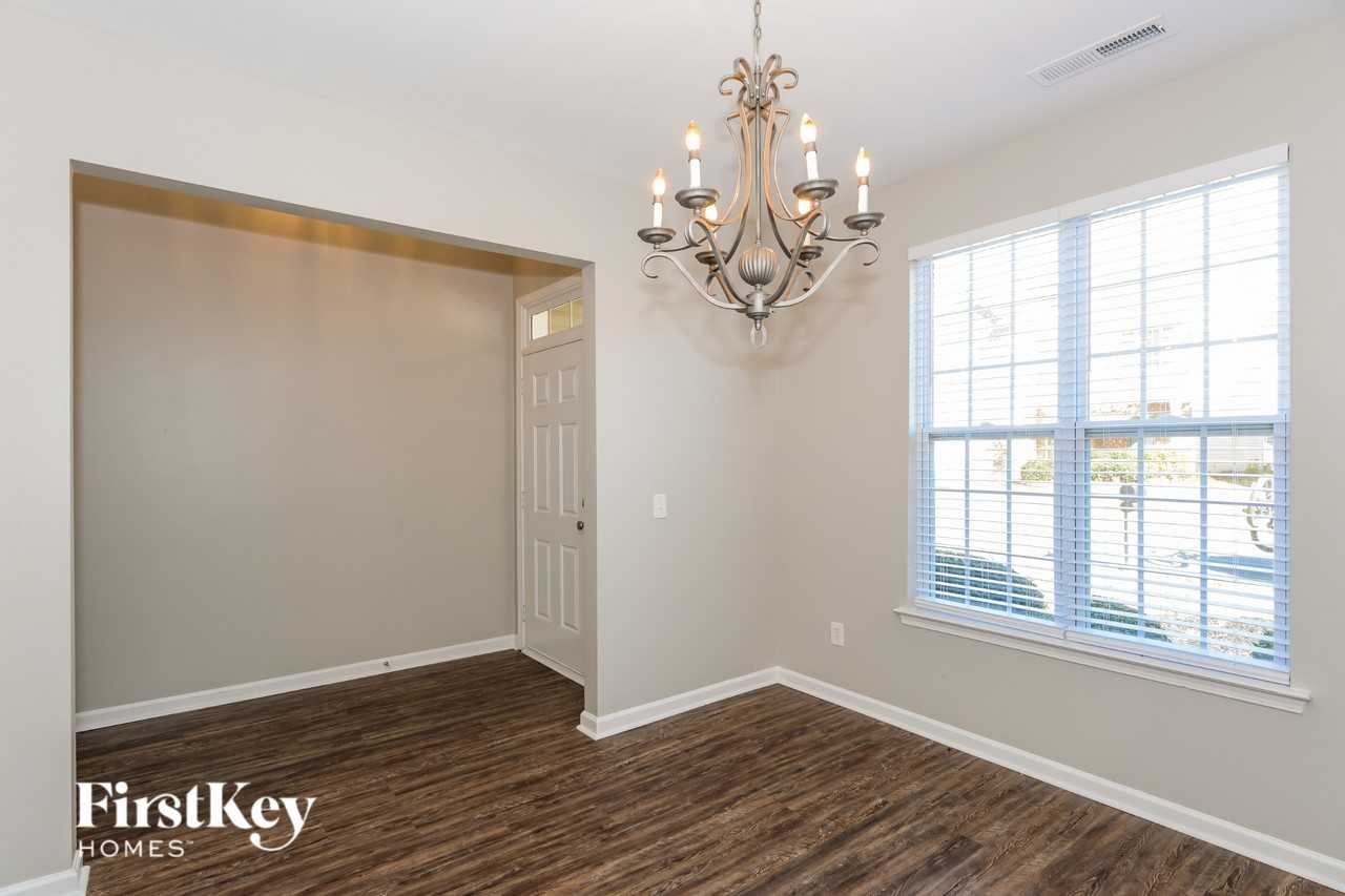 16520 Kettlewell Ln - Photo 6 of 15