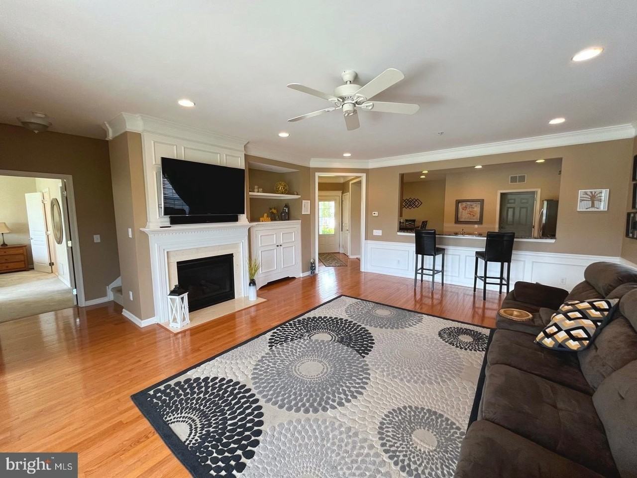 615 Prizer Ct - Photo 4 of 35