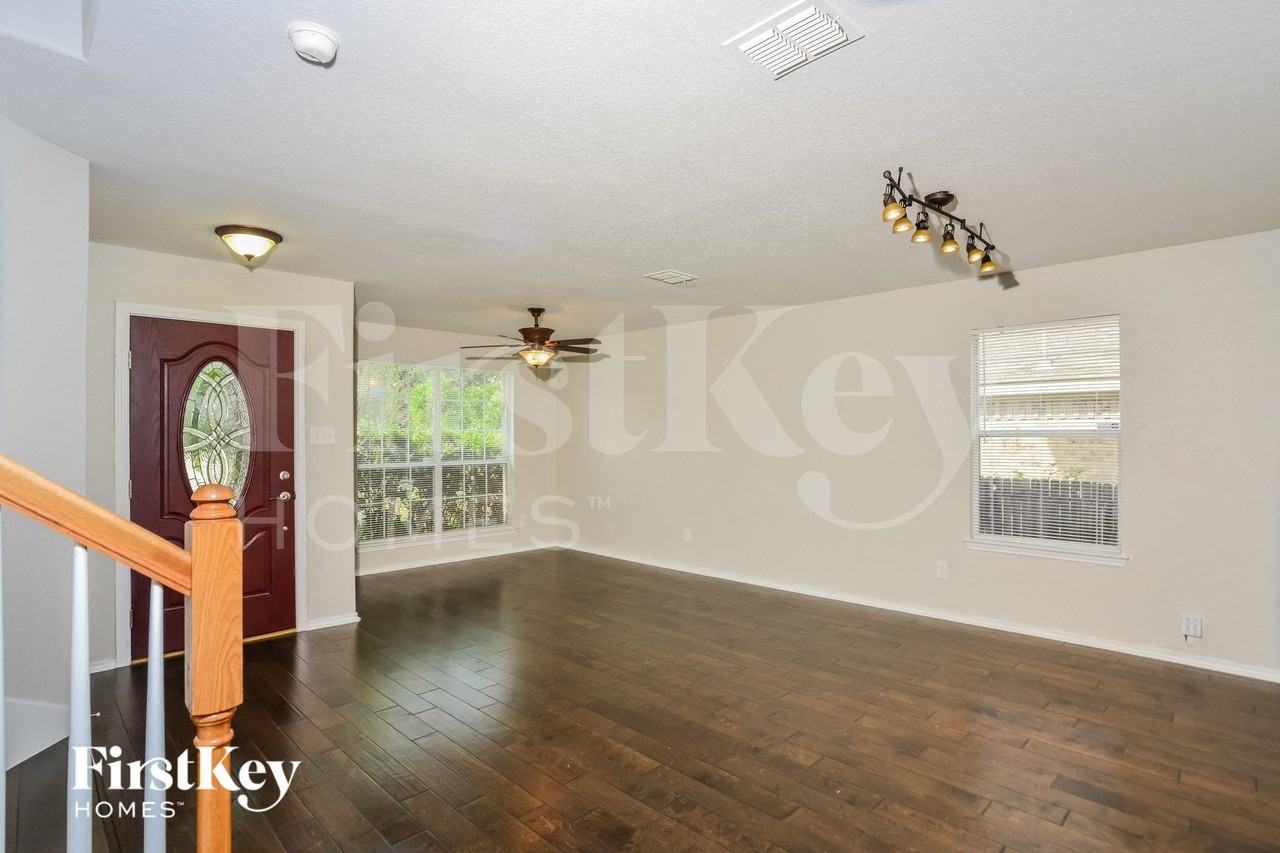 12630 Point Smt - Photo 3 of 15