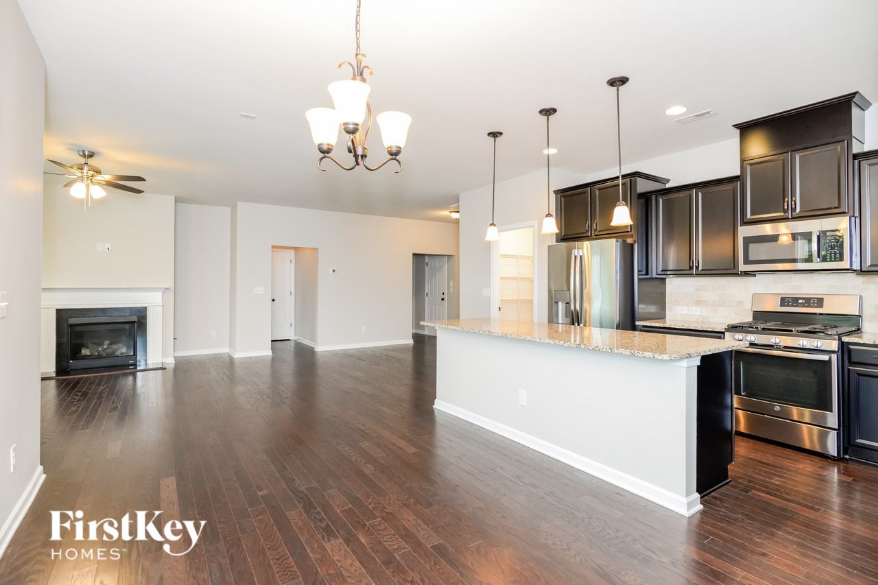 618 Gardenbrook Trl - Photo 5 of 15