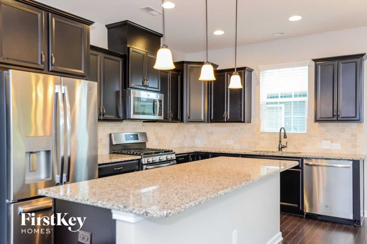 618 Gardenbrook Trl - Photo 7 of 15