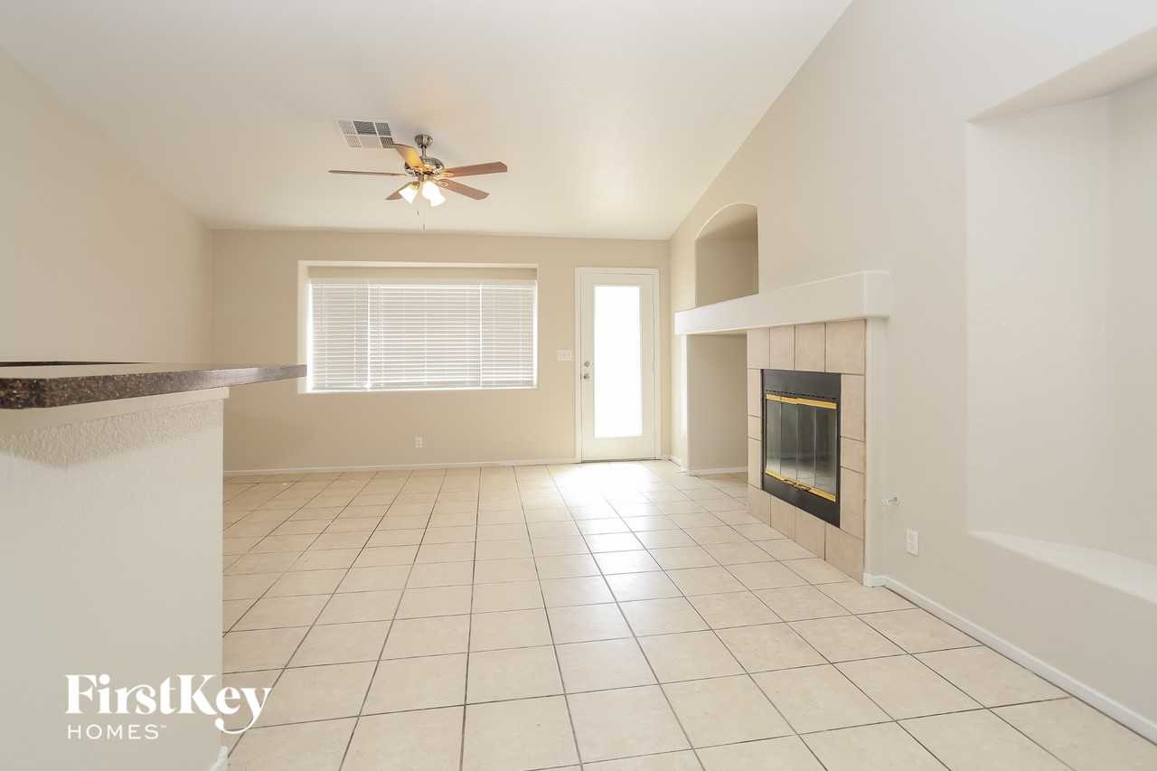 3452 Canter Dr - Photo 6 of 15