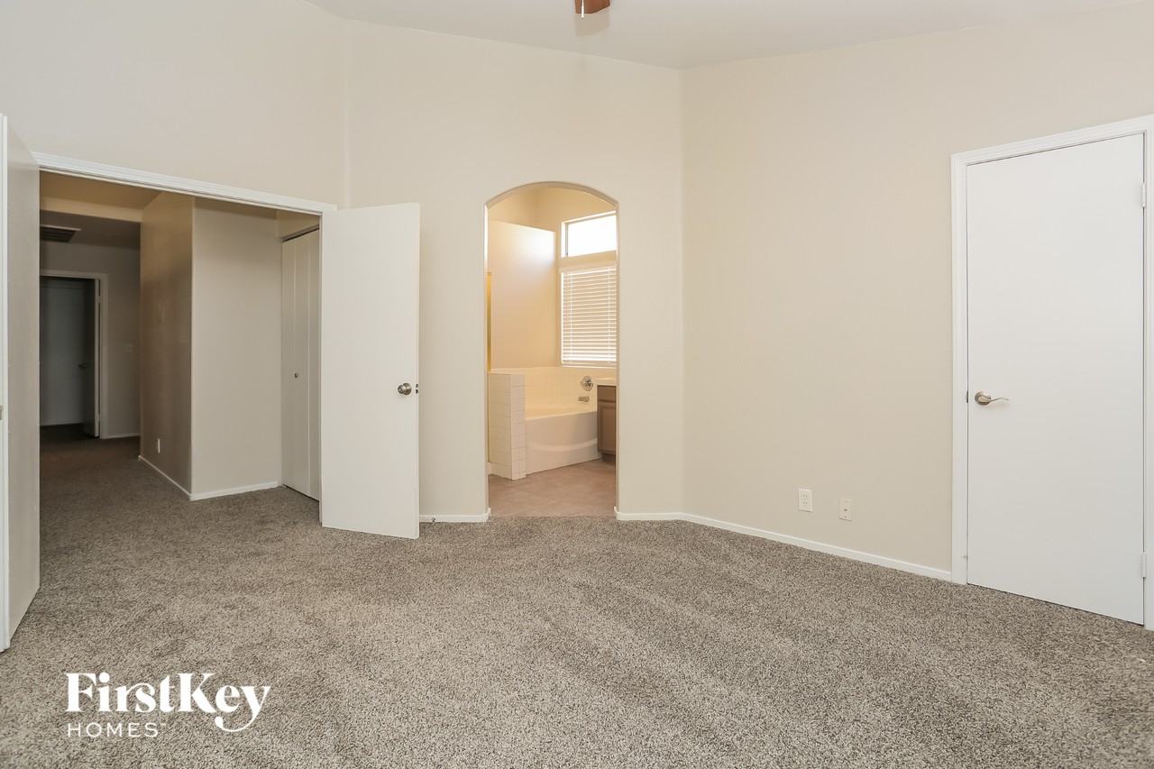 3452 Canter Dr - Photo 7 of 15