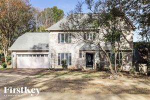 featured image of 8082 S Regis Pl