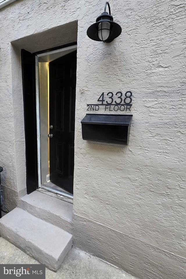 4338 Cresson St 2nd Fl #2ndFL - Photo 3 of 45