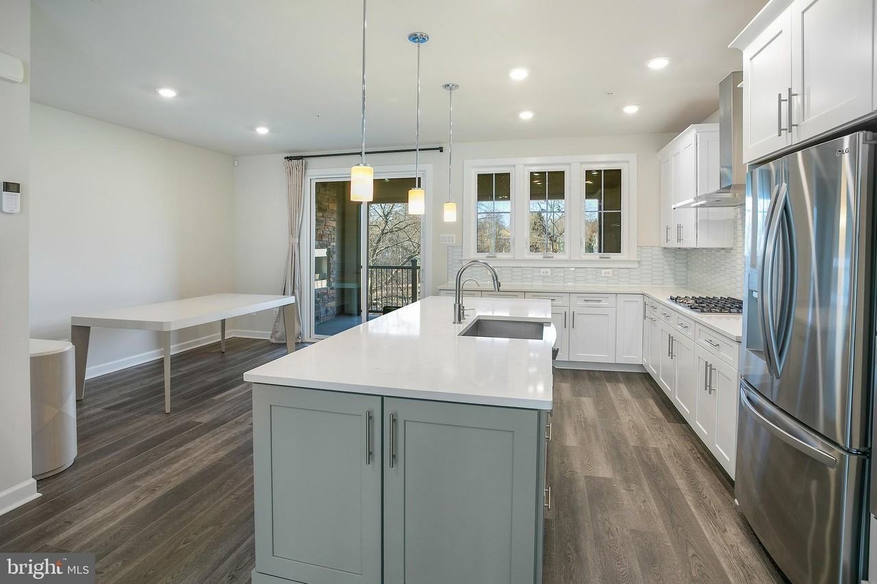 6725 24th Ct N - Photo 7 of 45