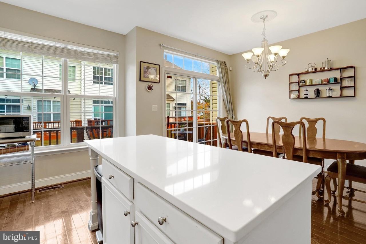 2342 Huntington Station Ct - Photo 6 of 50