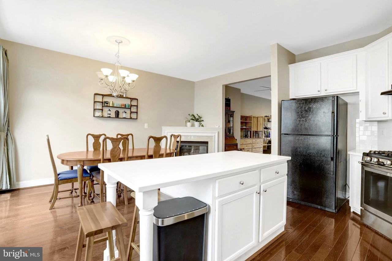 2342 Huntington Station Ct - Photo 7 of 50