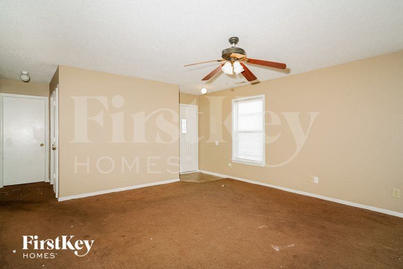 7719 Brandenburg Way - Photo 2 of 15