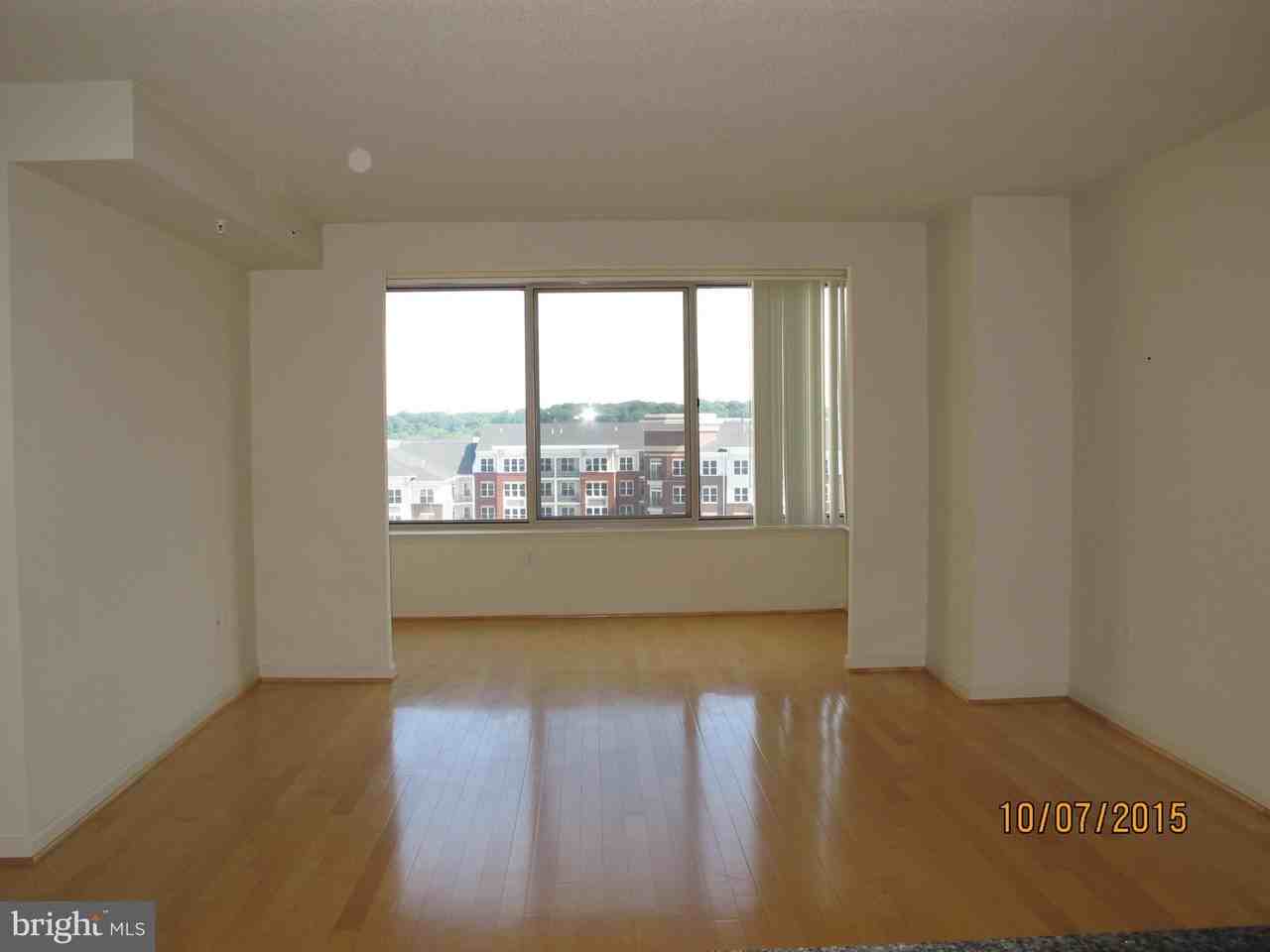 2726 Gallows Rd Apt 1104 #1104 - Photo 3 of 37