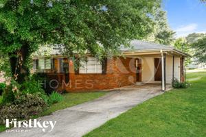 featured image of 5562 Hood St