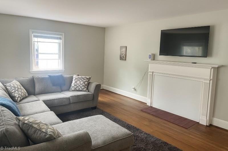 1100 Glenwood Ave - Photo 3 of 19