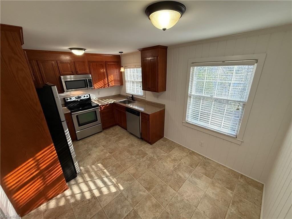 2030 Craig St #3 - Photo 6 of 9