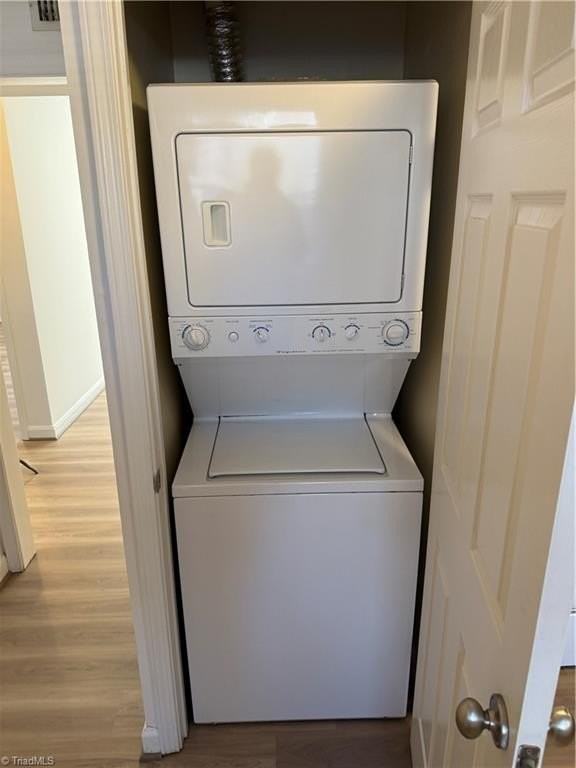 847 W 6th St #A - Photo 4 of 10