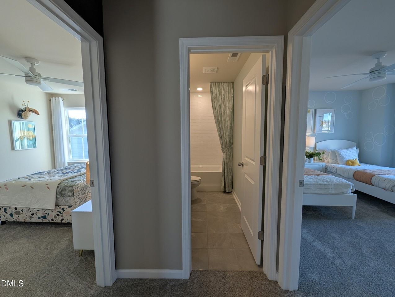 525 Prestonfield Way - Photo 7 of 39