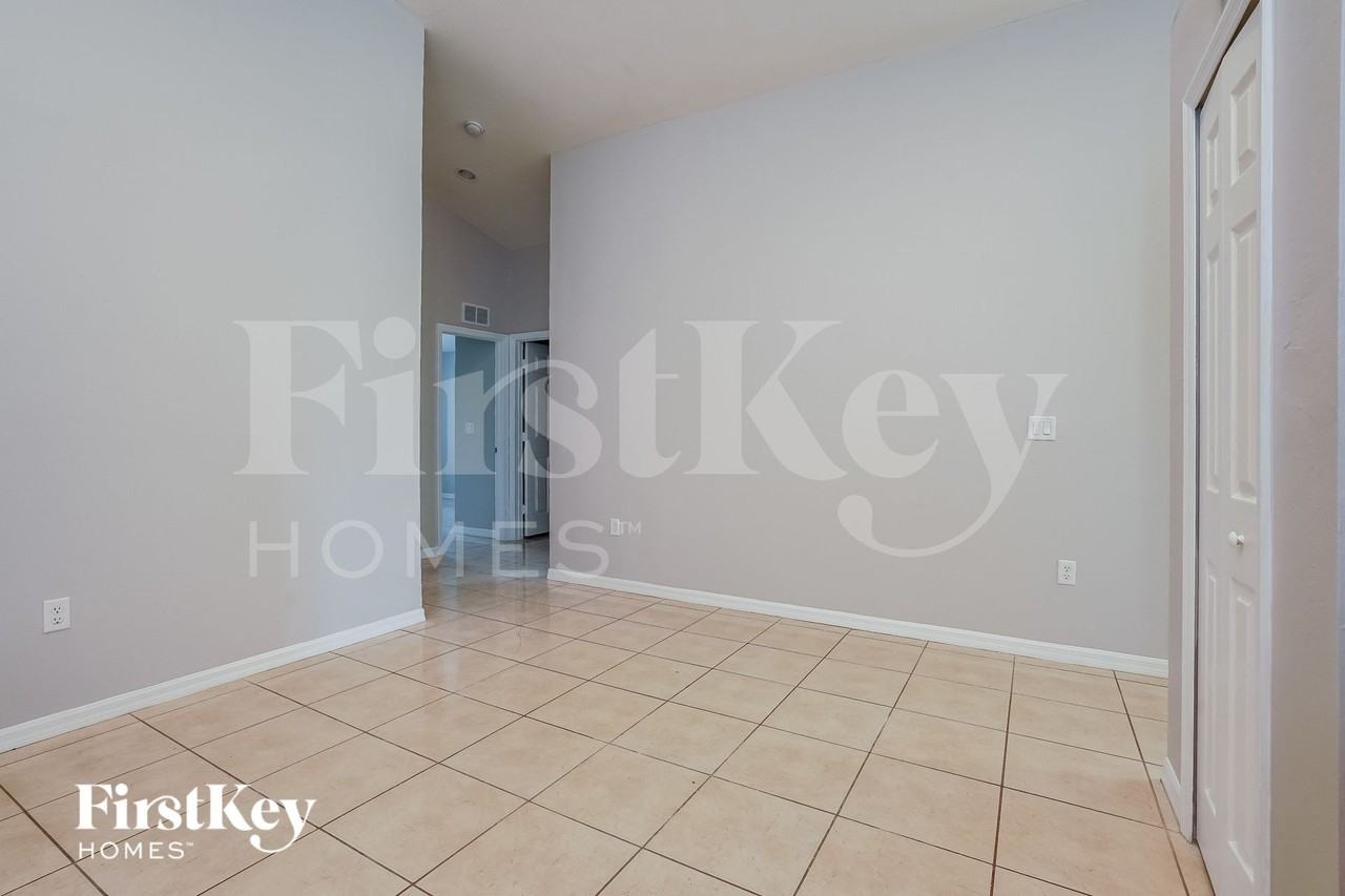 317 Melissa Ave #B - Photo 2 of 15