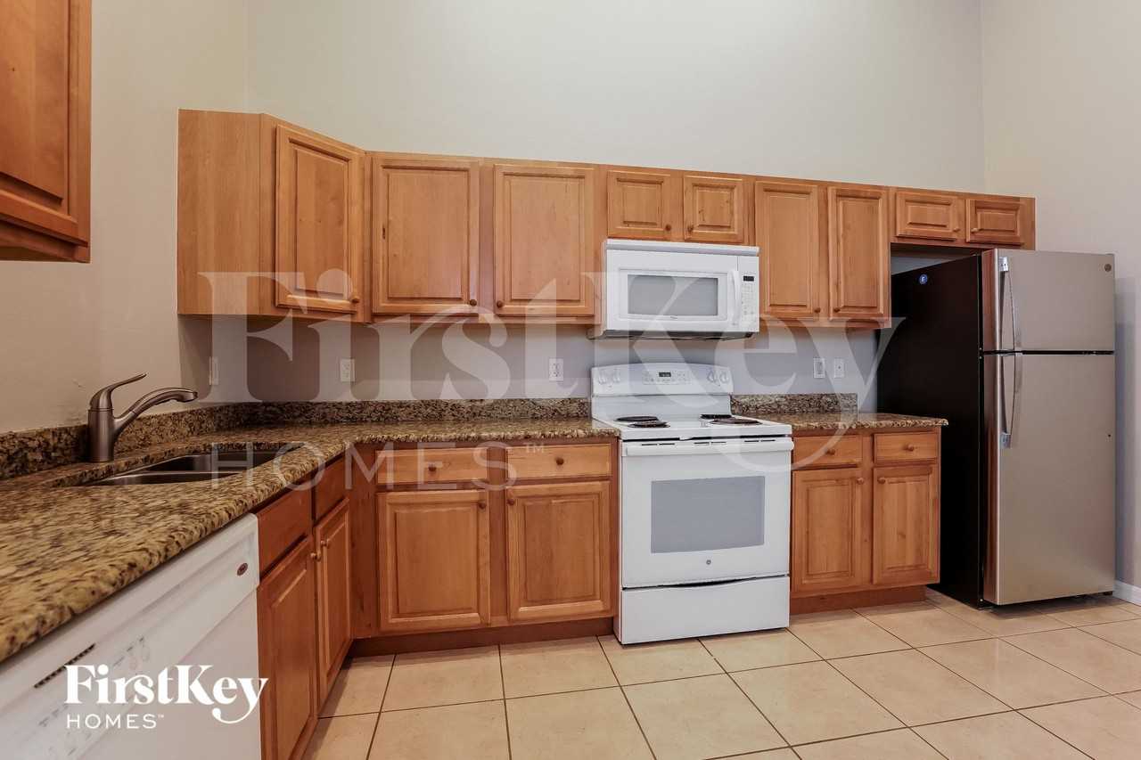 317 Melissa Ave #B - Photo 6 of 15