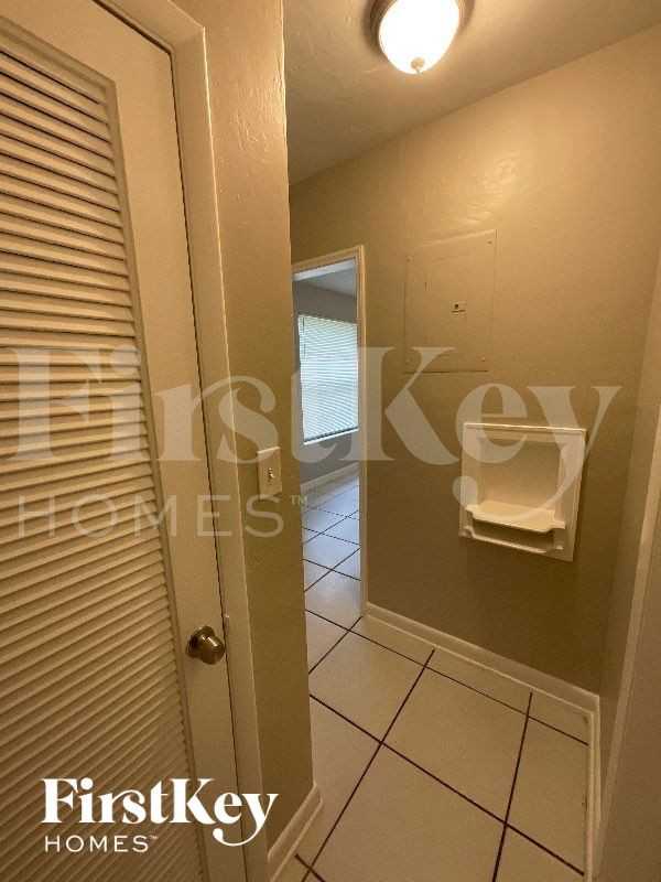 2830 Johnson St - Photo 5 of 13