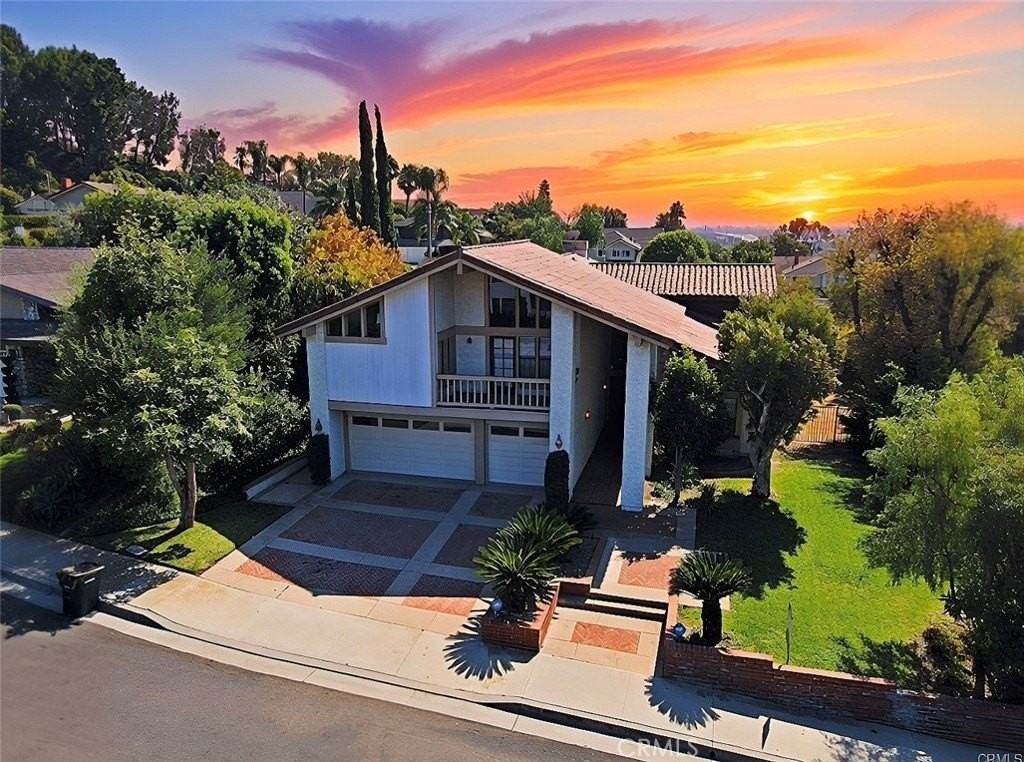 2230 E Vista Mesa Way