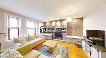 featured image of 39 Saint Paul St #2