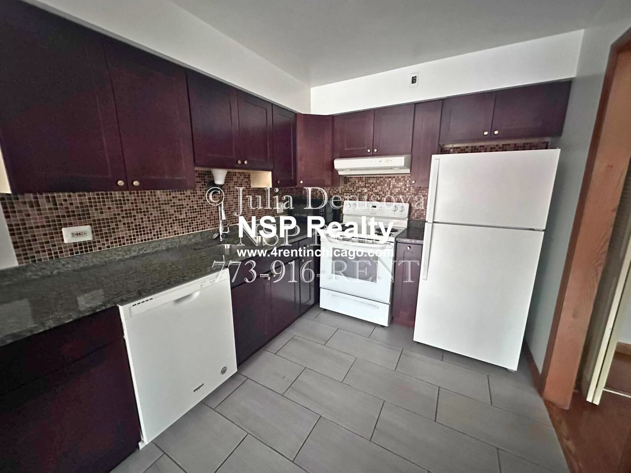 1639 Oakwood Ave #201