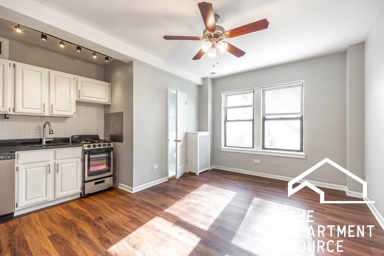 1140 N La Salle Dr #525