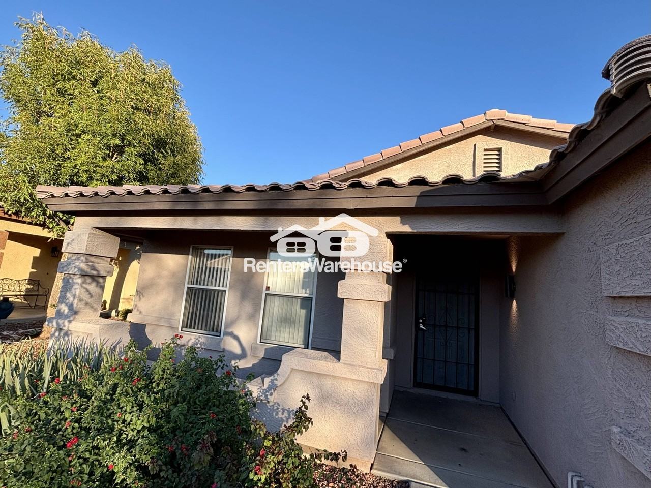 2607 S 71st Dr - Photo 5 of 40