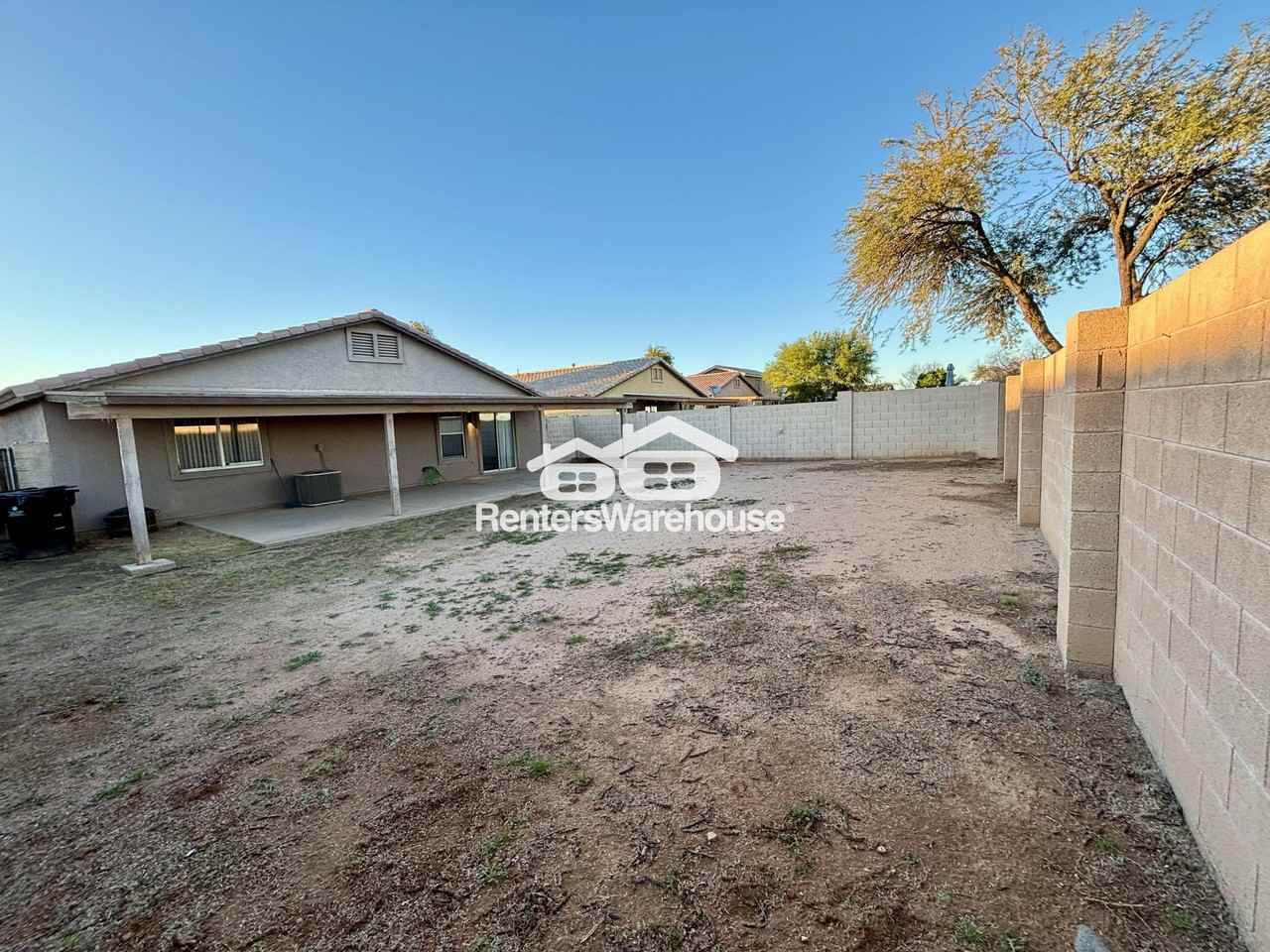 2607 S 71st Dr - Photo 7 of 40