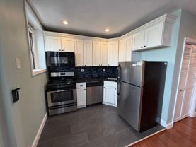 352 Sumner St #3 - Photo 1 of 1
