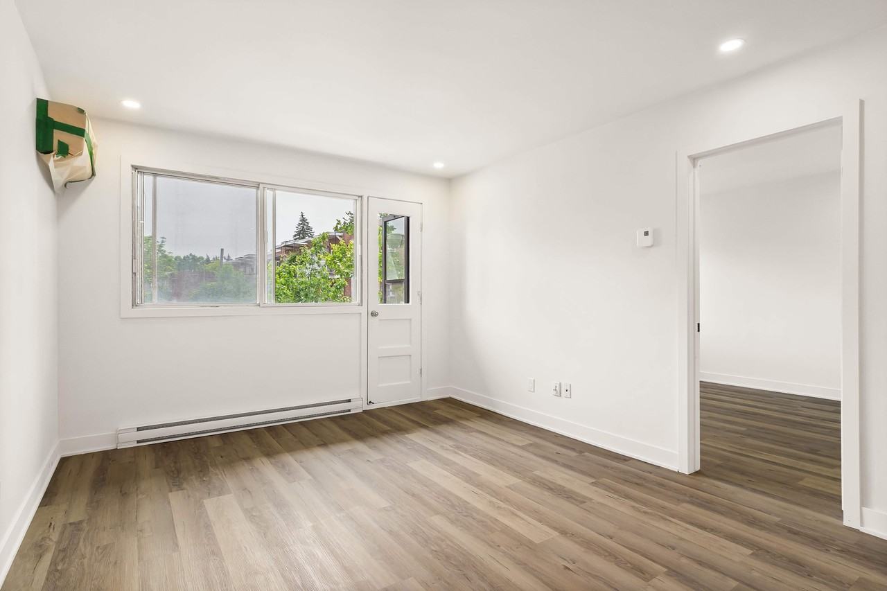 2655 Hogan - Photo 2 of 19