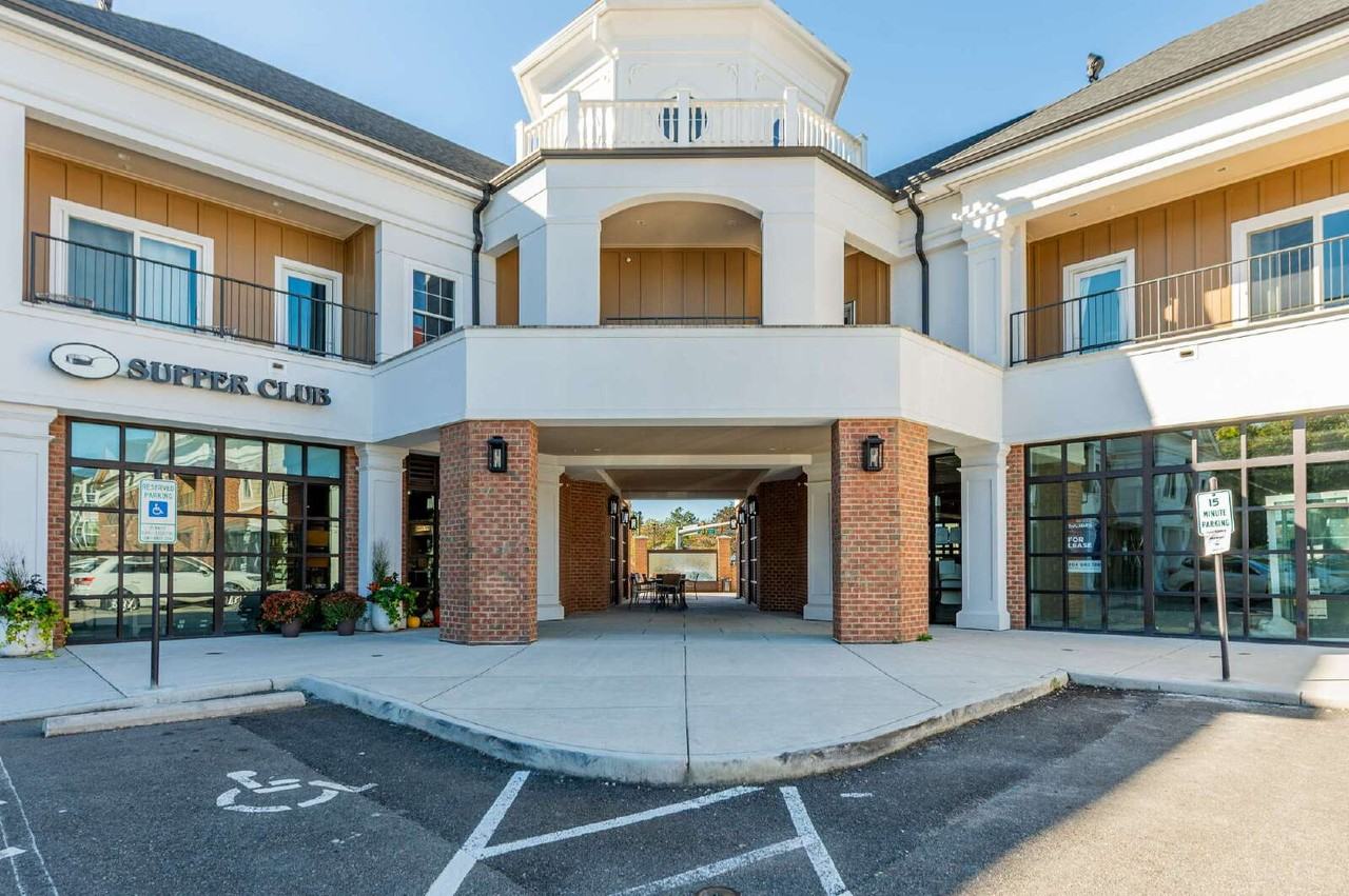 1420 Ewing Park Loop #204 - Photo 2 of 33