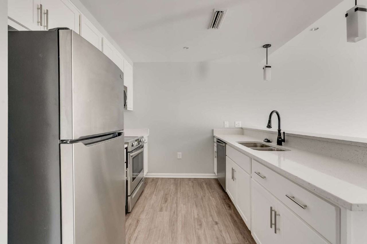 1420 Ewing Park Loop #204 - Photo 6 of 33