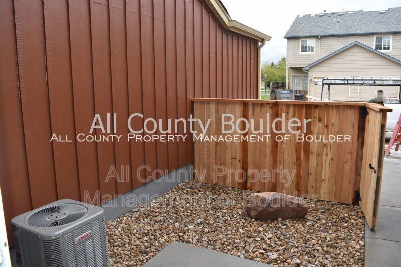 1305 Kestrel Ln #B - Photo 3 of 14