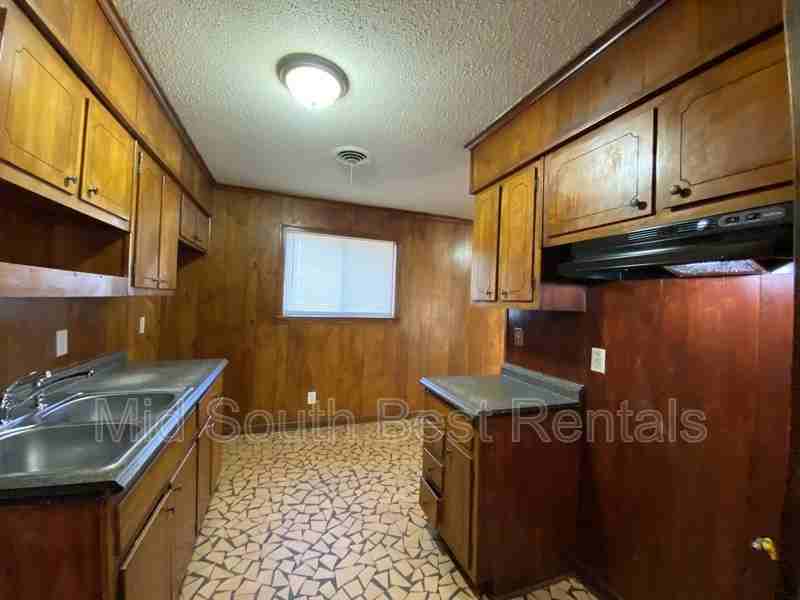 4333 Melwood St - Photo 3 of 18