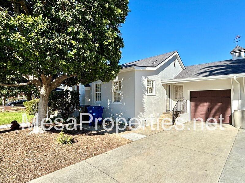 661 E J St - Photo 2 of 18