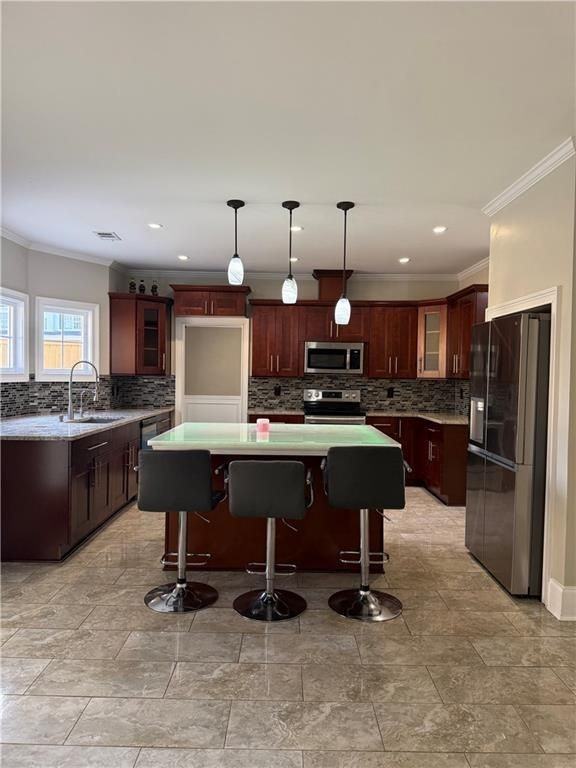 685 Georgian Hills Dr - Photo 4 of 32