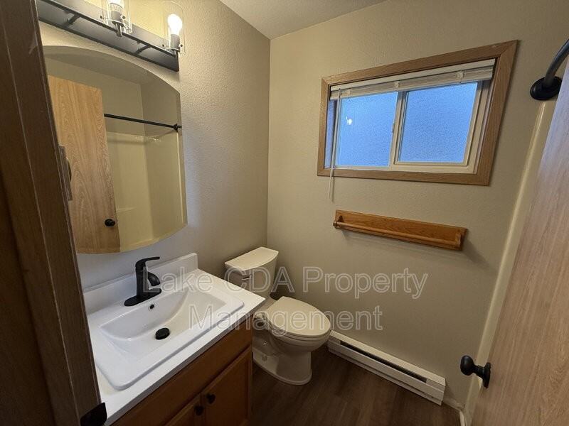 1611 E Montana Ave #A - Photo 6 of 8