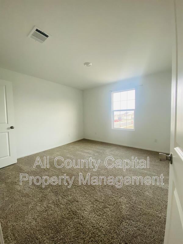 385 Amber Gln - Photo 6 of 8