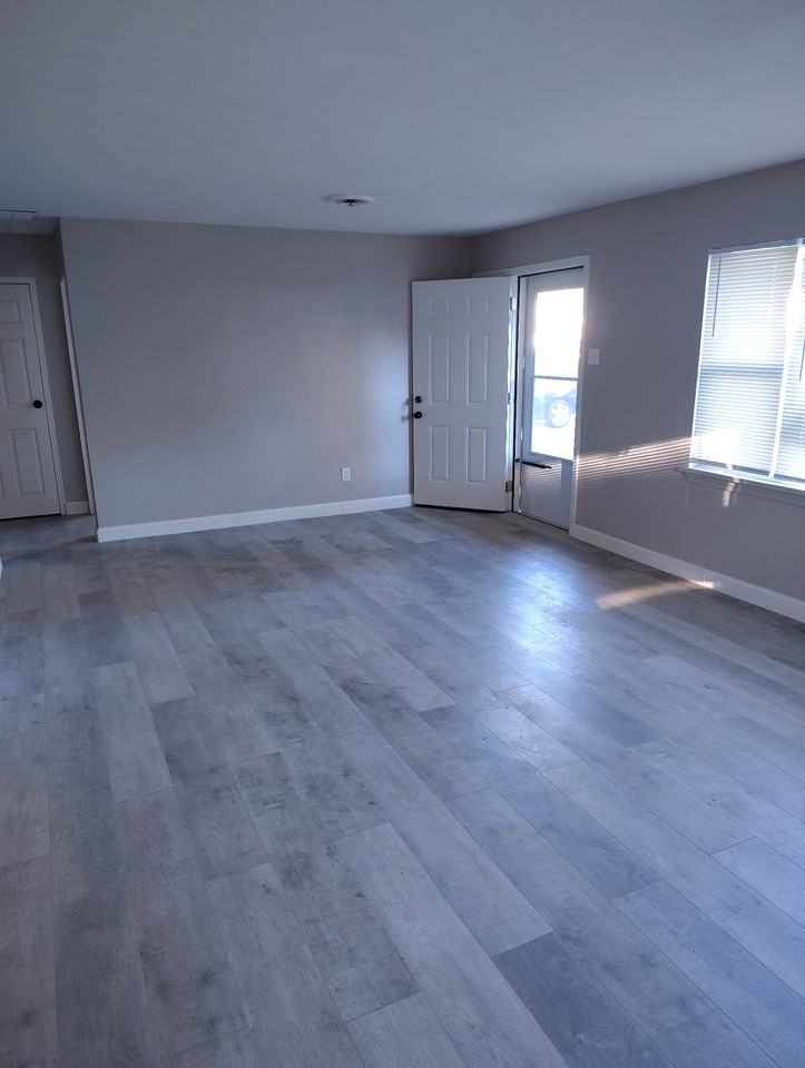 15 Saint George Pl - Photo 3 of 18