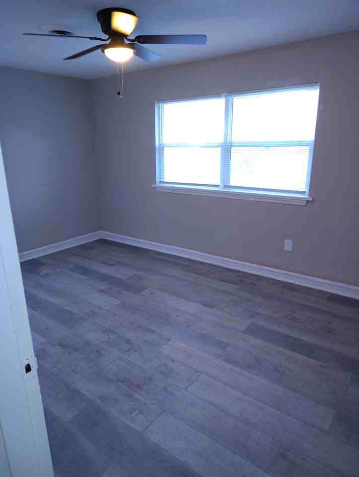 15 Saint George Pl - Photo 4 of 18