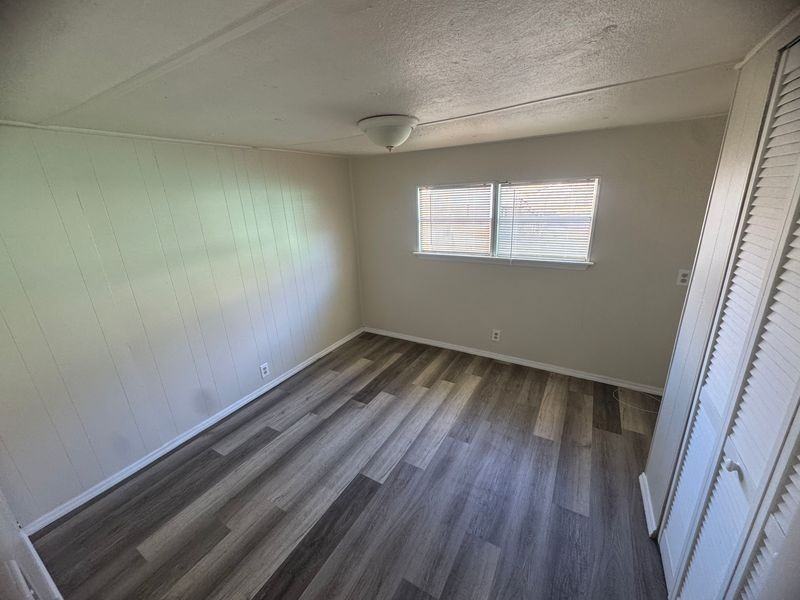 15524 Madeline Dr - Photo 7 of 9