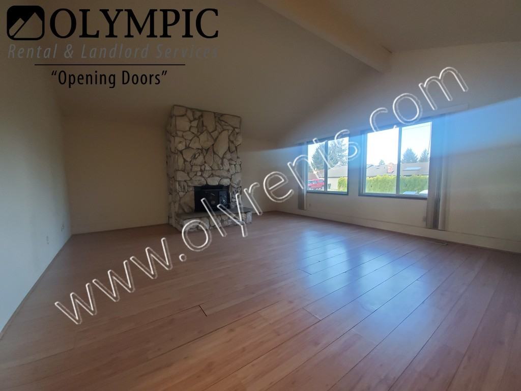 6121 Cotton Dr Se - Photo 6 of 16